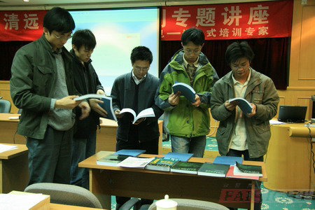 �A���h(yu��n)Ҋ(ji��n)Ƕ��ʽ�v��